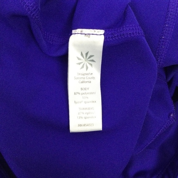 Athleta mesh Sonar Capri Leggings Size Small Purple - Picture 7 of 7